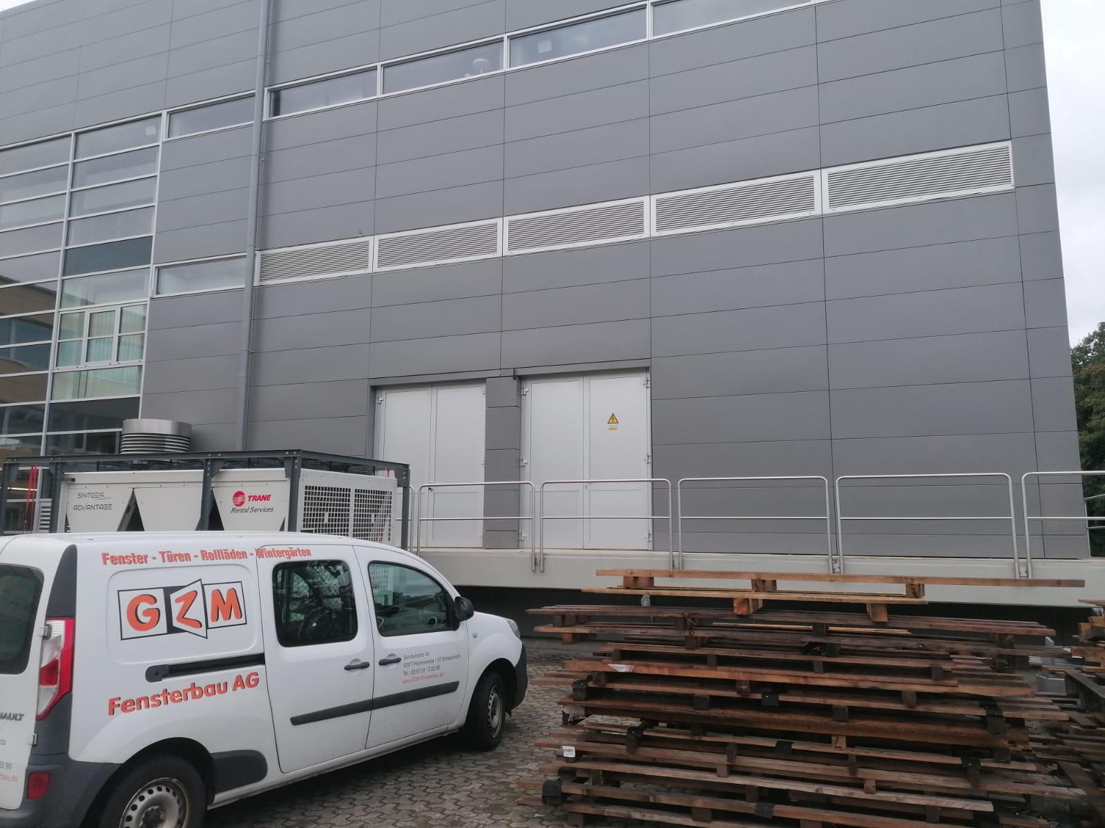 Stahl- & Trafotüren für die Industrie | Bild 1